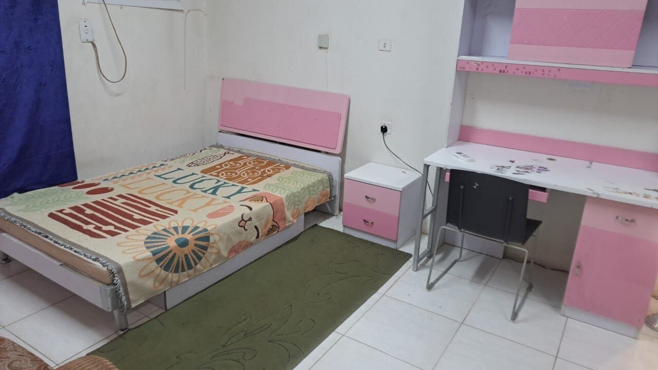 SAR 1200/month, Furnished, One Furnished Room For Rent —For One Executive Bachelor