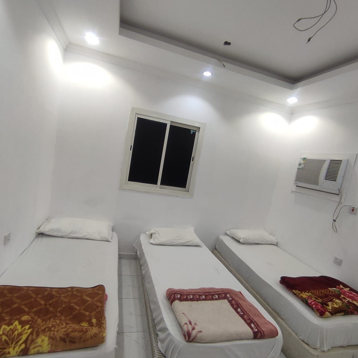 SAR 1200/month, Family Room's & Executive Working People