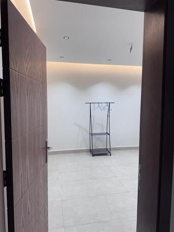 SAR 1275/month, 1 BR, Spacious Room With Private Washroom In A New Building In Rehab