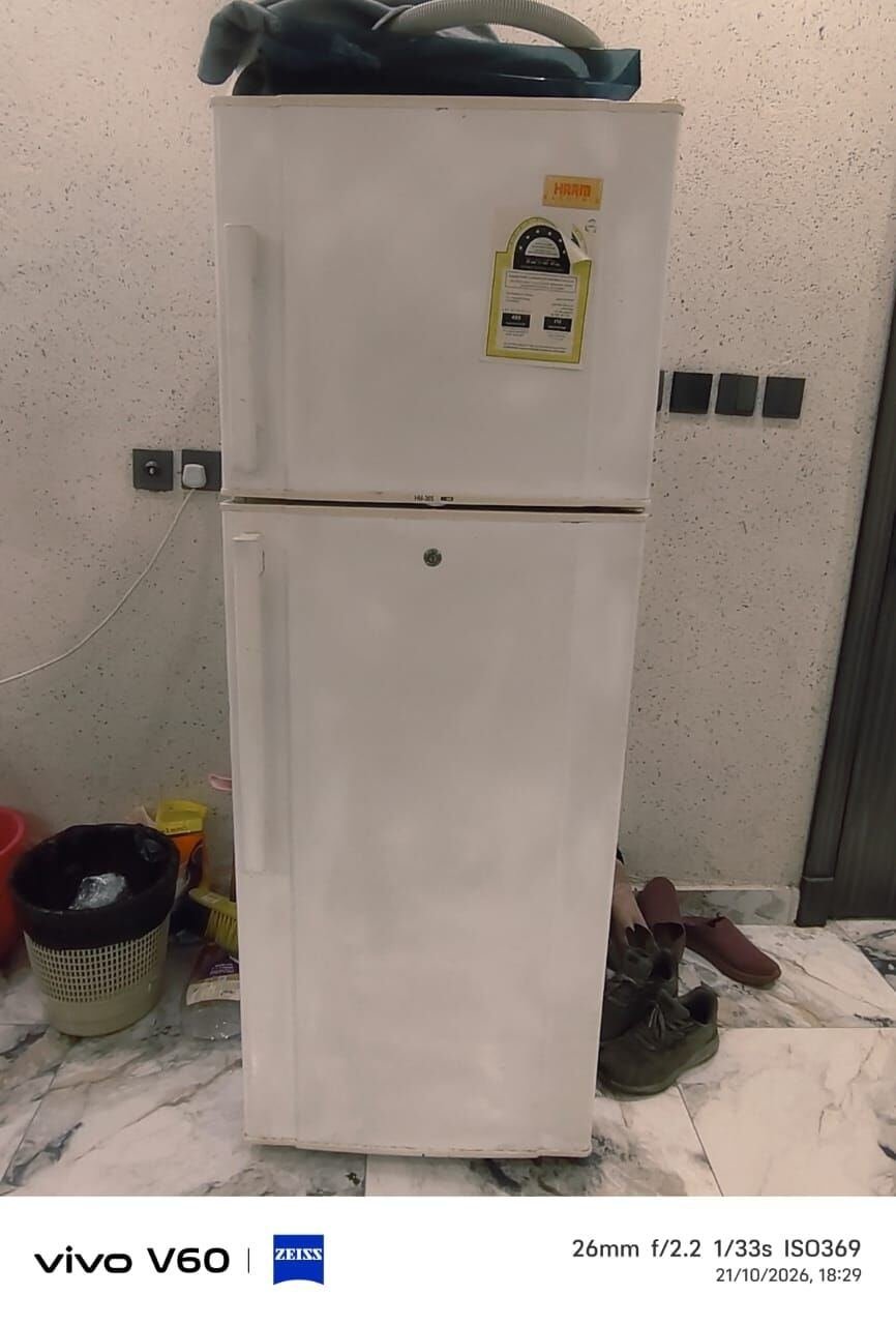 SAR 500, Household Item For Sell-Fridge And Washing Machine (500+400)