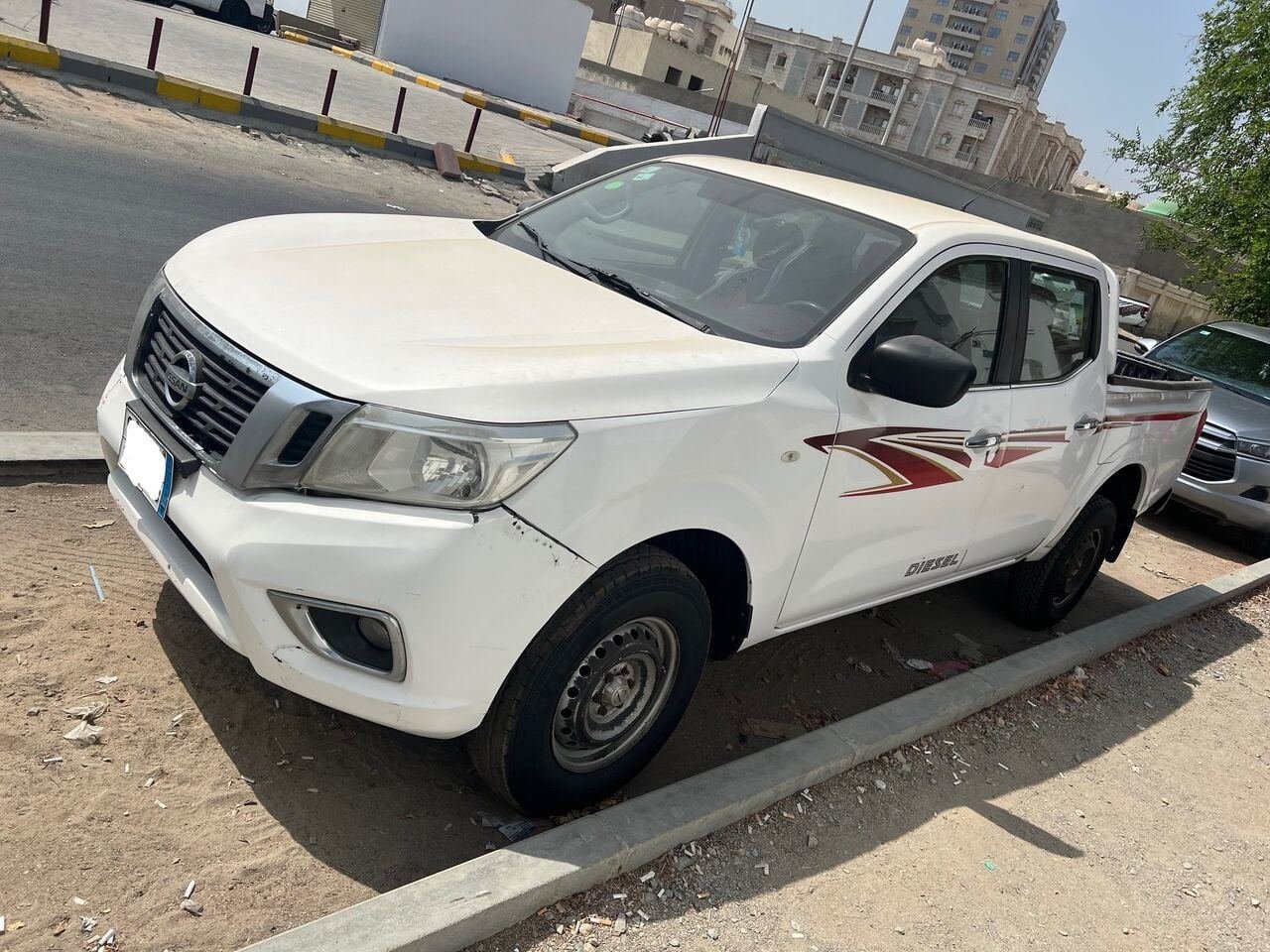SAR 35000, Nissan Navara, 2020, Manual, 315000 KM, 4/4 ( Diesel)