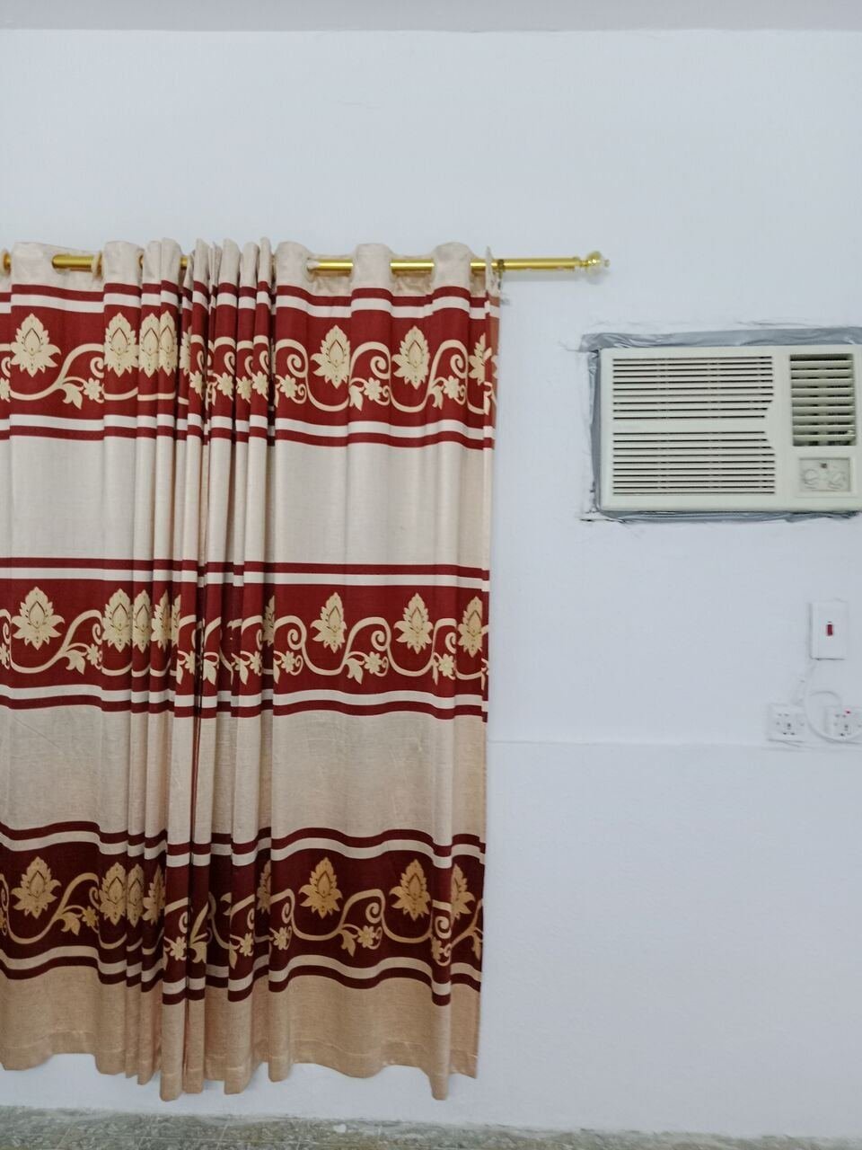 SAR 950/month, Room For Rent