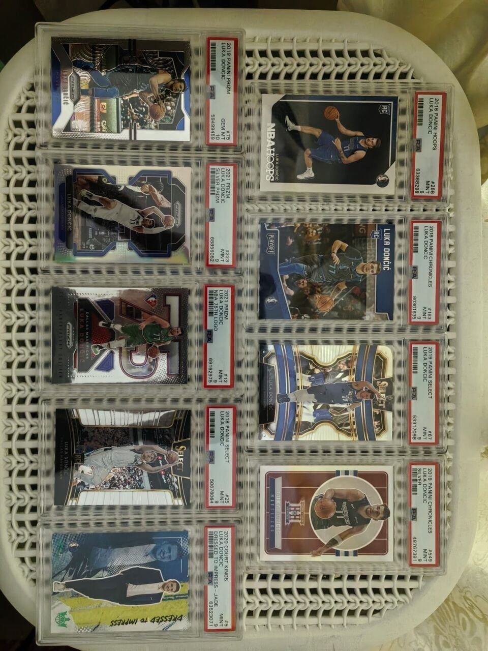SAR 1500, Luka Doncic Collection - 13pcs Slab & 6 Raw Cards - 1500Riyals - Package!