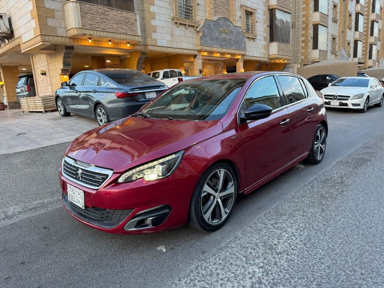 SAR 22000, Peugeot 308, 2016, Automatic, 190000 KM, Peugeot 4 Cylinders In Excellent Condition