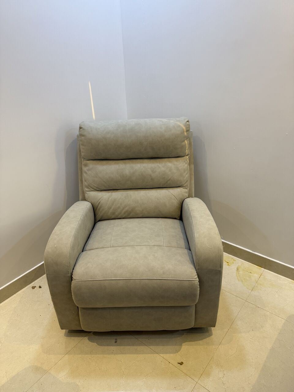 SAR 400, Lazyboy Seat