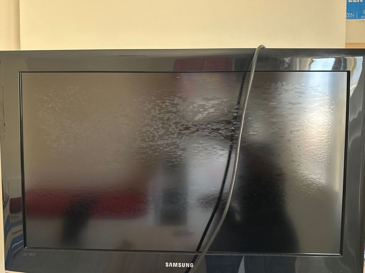SAR 250, Samsung 32 Inch TV With HDMI, Good Condition