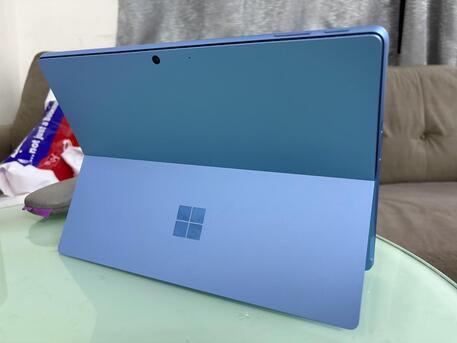 SAR 3700, Microsoft Surface Pro 11, 13