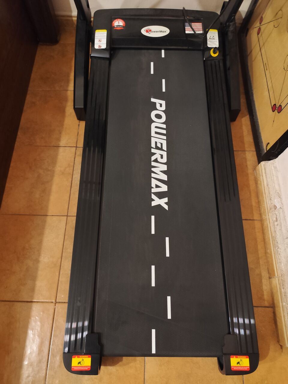 SAR 800, Trademill TREADMILLS FOR SALE (10 Days Used Under Warranty)