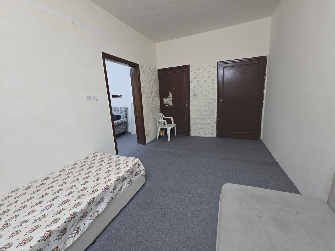 2 Rooms Available For Rent (within Family Residence) Very Clean 2-bedroom Space Available