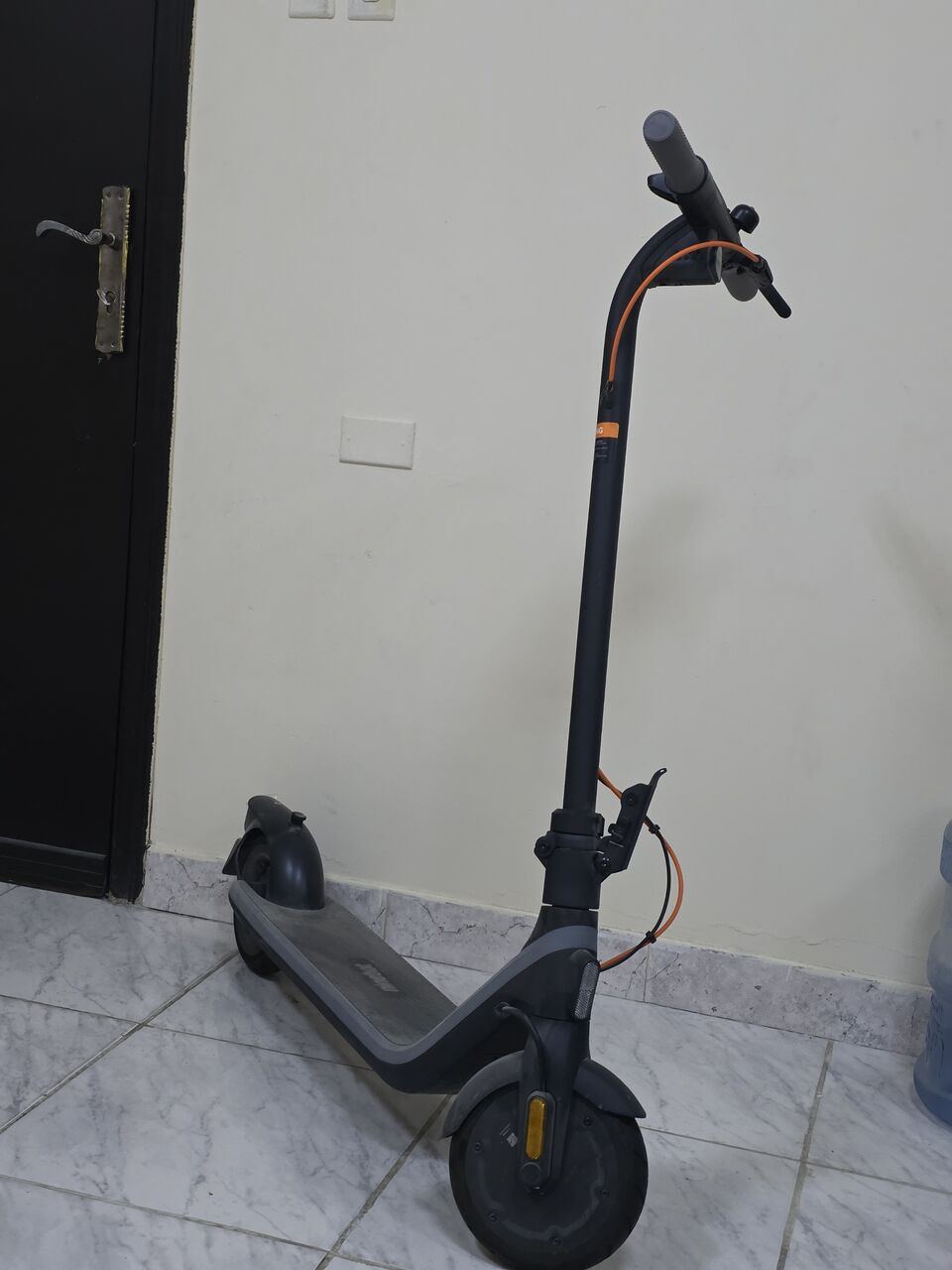 SAR 1000, Electric Scooter