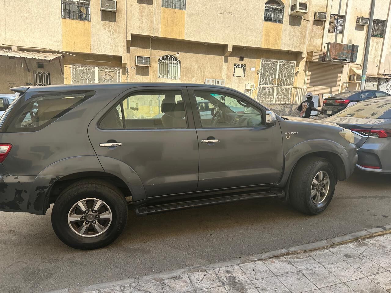 SAR 35000, Toyota Fortuner - Four Wheel Drive, 2010, Automatic, 3400000 KM, Well Maintained Family Car