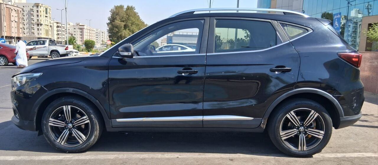 SAR 26000, Mg ZS, 2020, Automatic, 93000 KM, For Sale