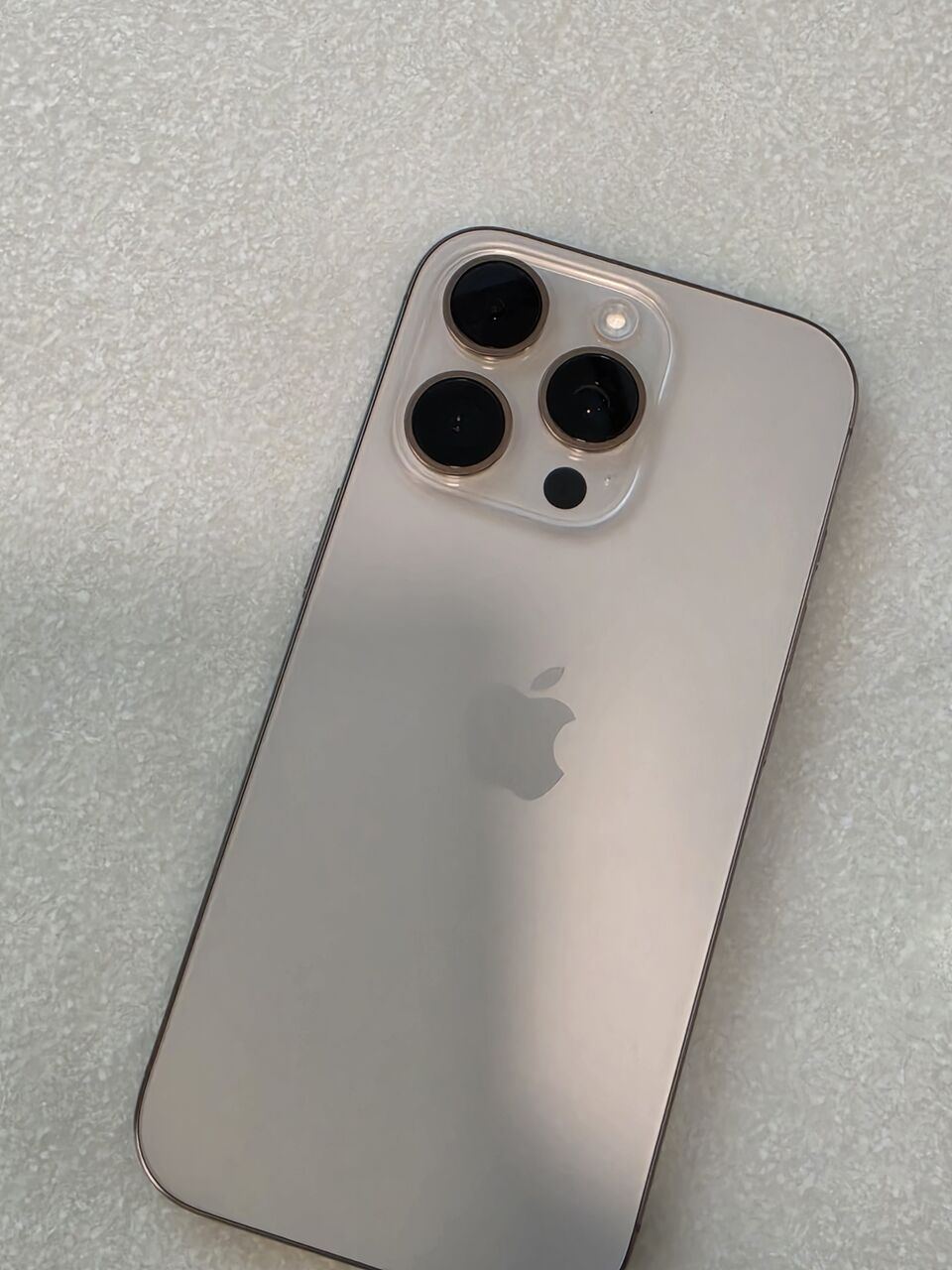 SAR 3000, IPhone 16 Pro