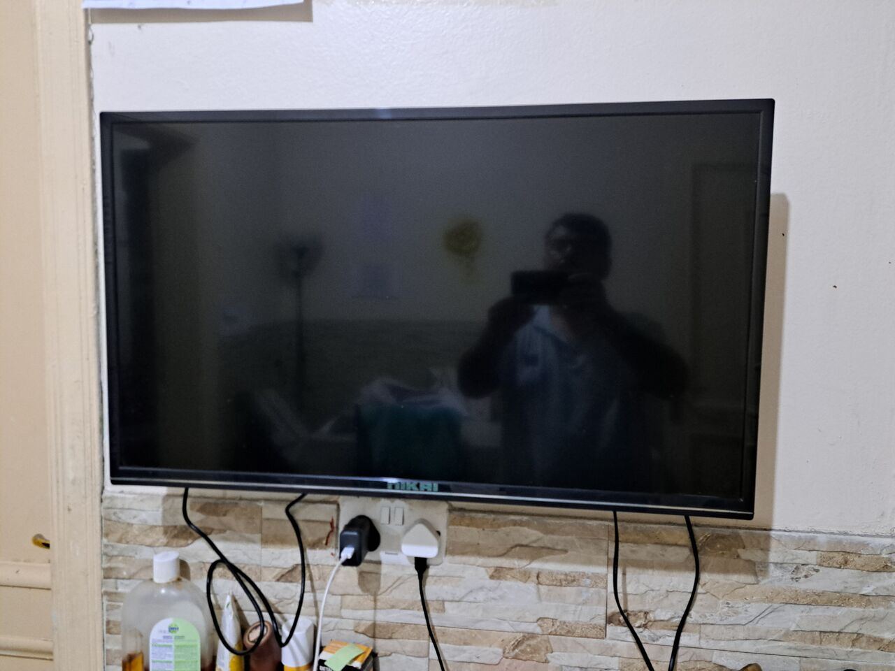 SAR 200, Nikae LED TV