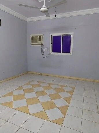SAR 833/month, Room Is Available For Single Executive Bachelor With Separate Bathroom. No Kitchen