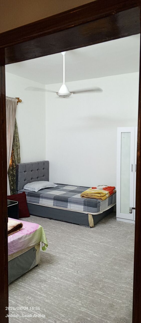 SAR 600/month, Furnished, Separate Room Available For Two Persons