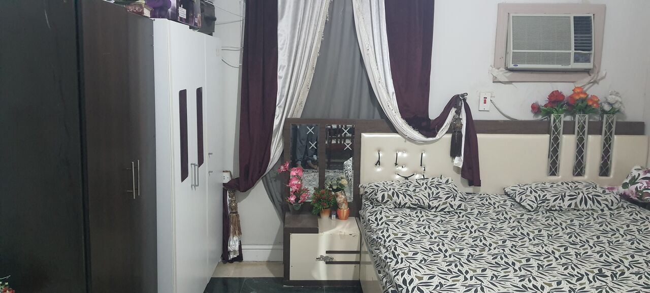 SAR 800/month, Shering Room Bed Spece Available Furnished Room Big Room