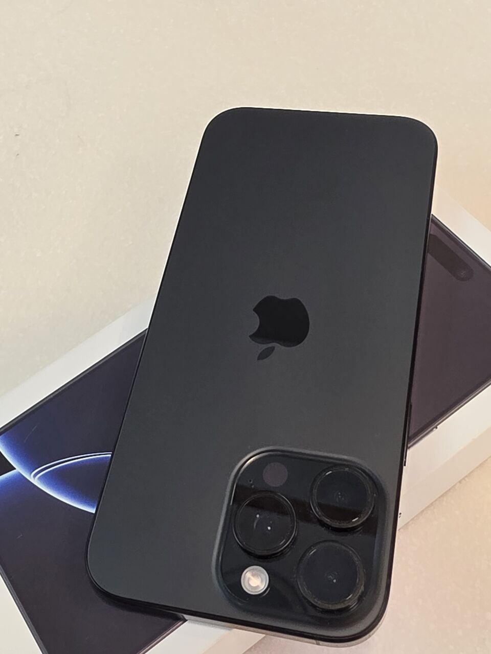 SAR 3600, IPhone 16 Pro Max Jarir