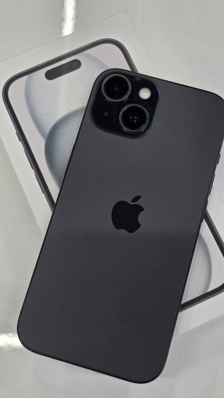 SAR 2200, IPhone 15