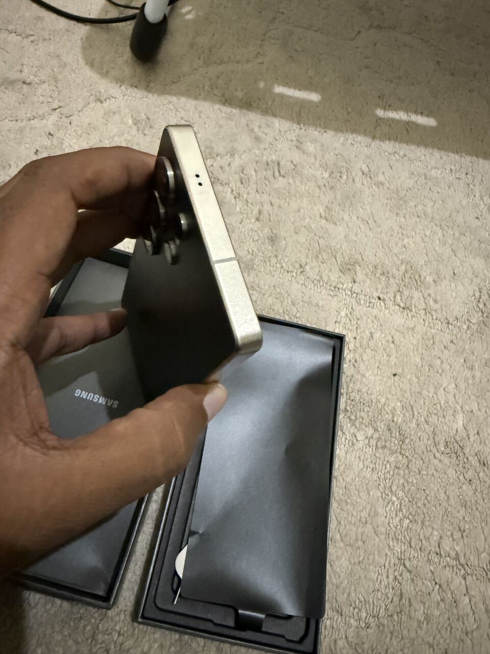 SAR 3000, SAMSUNG S25 ULTRA - TITANIUM BLACK - 256GB MEMORY - 12GB RAM