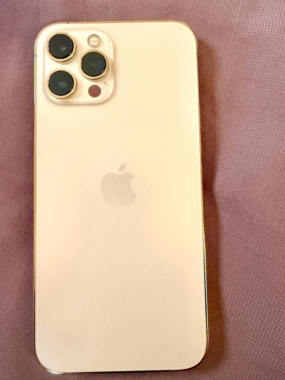 SAR 2100, 12 PRO MAX 256 GB Home Used