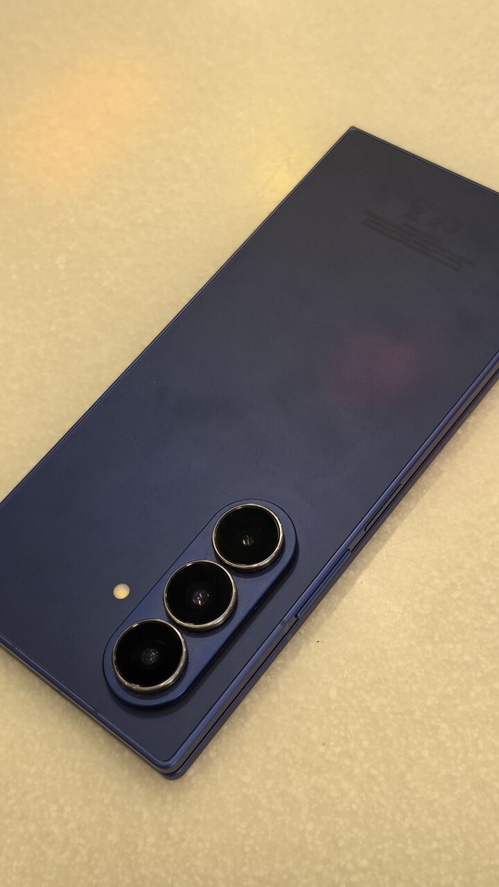 SAR 4600, Galaxy Fold 7 512 GB