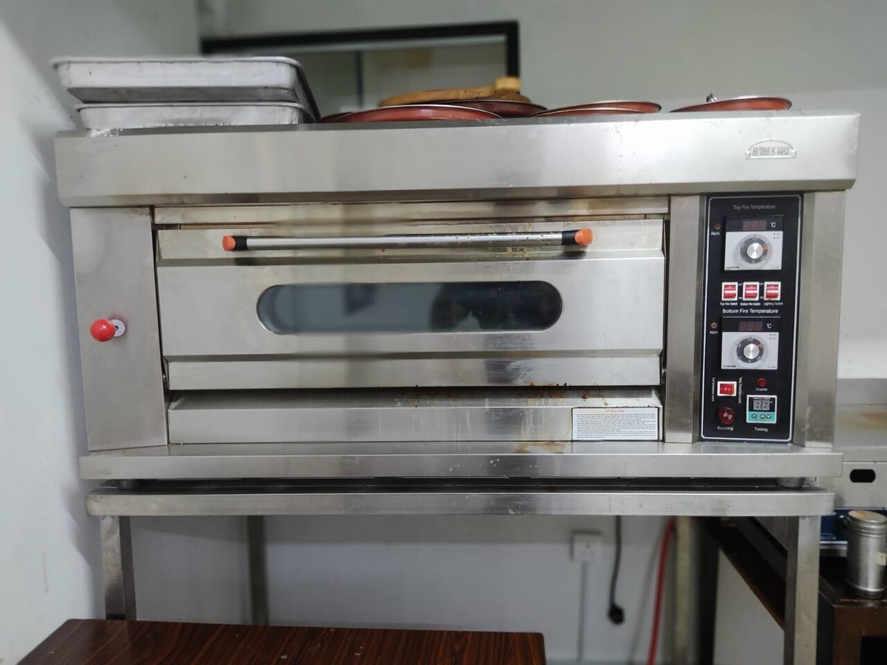 Fast Food Cooking Ovens, Fryer, Hot Plat V. & Deep Freezer Good Contiton.