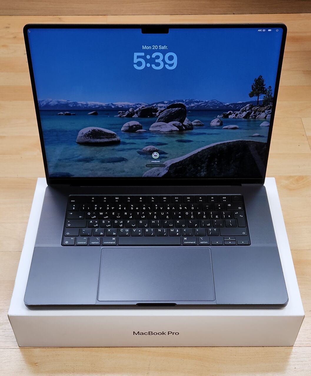 SAR 9799, MacBook Pro M4 Max 16” 2024 36/1TB CPU:14 CORE GPU:32CORE BC:75(98%)