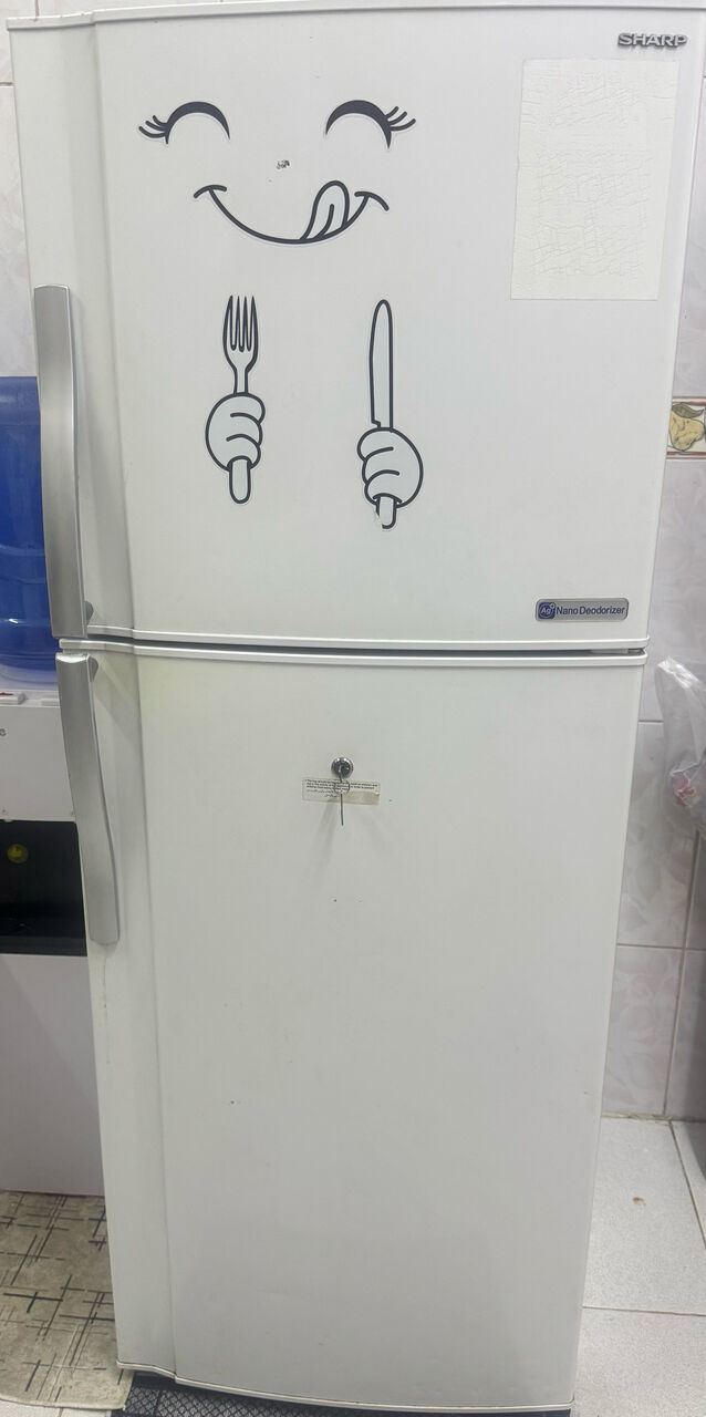 SAR 550, For Sale – Sharp Refrigerator & TV Trolley