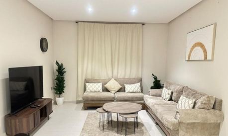 SAR 100/month, 2 BR, Looking For Tamil Speaking Flatmates