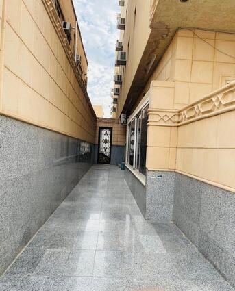SAR 1600/month, Furnished, Executive Room (Wizarat)
