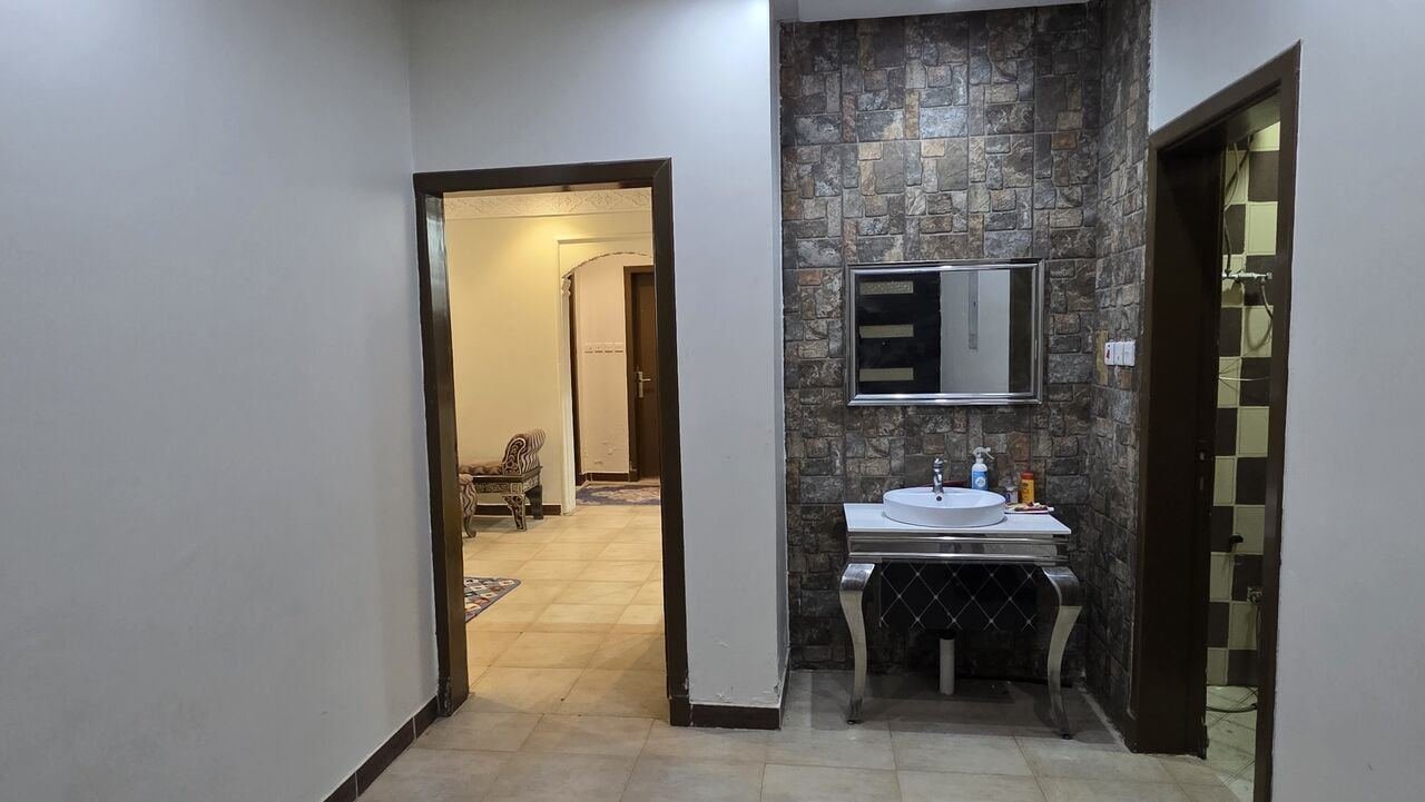 SAR 25000/year, 3 BR, Furnished Apartment 3BHK AlShifa 12500 6 Month