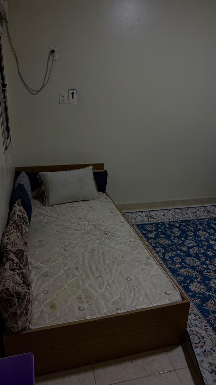 SAR 800/month, Furnished, Room For Rent For Executive Bachelor ONLY
