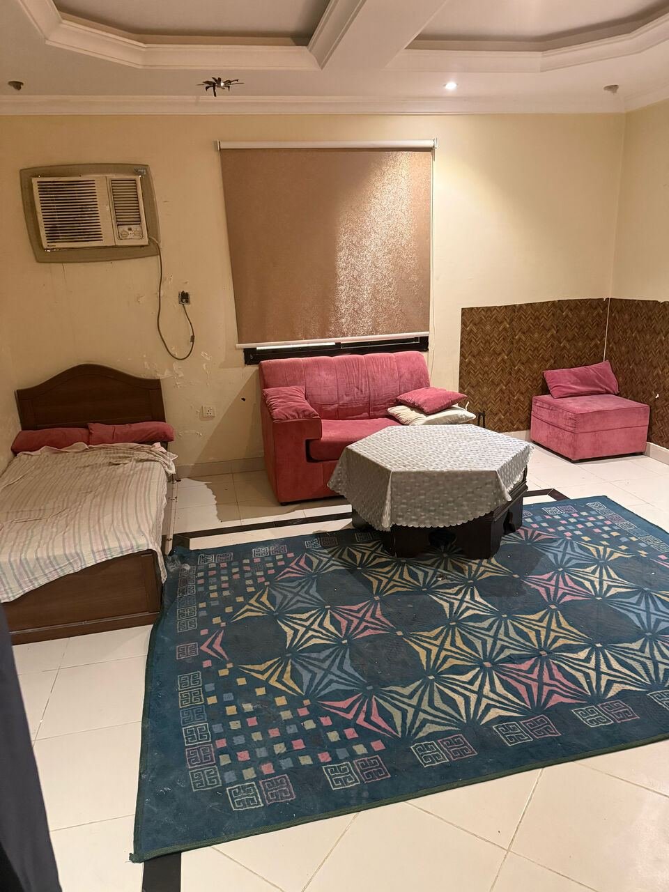 SAR 1100/month, Furnished, Seperate Room