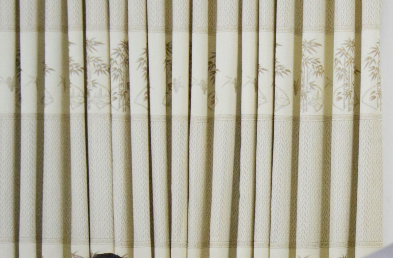 Curtain - Full-Length Curtain.. Beige/Pink/Purple/Brown & More