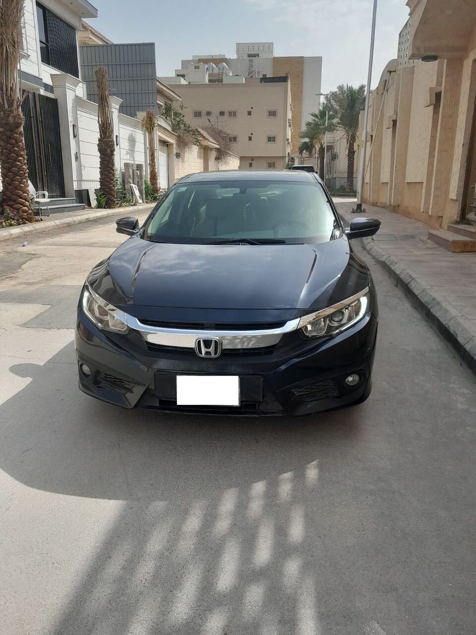 SAR 40000, Honda Civic, 2016, Automatic, 202000 KM, 40,000 SAR – Full Option For Sale