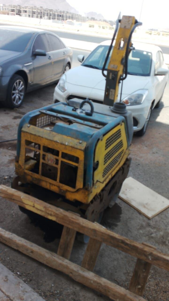 SAR 250, Manual Troweling Machine For Daily Rent (without Operator)