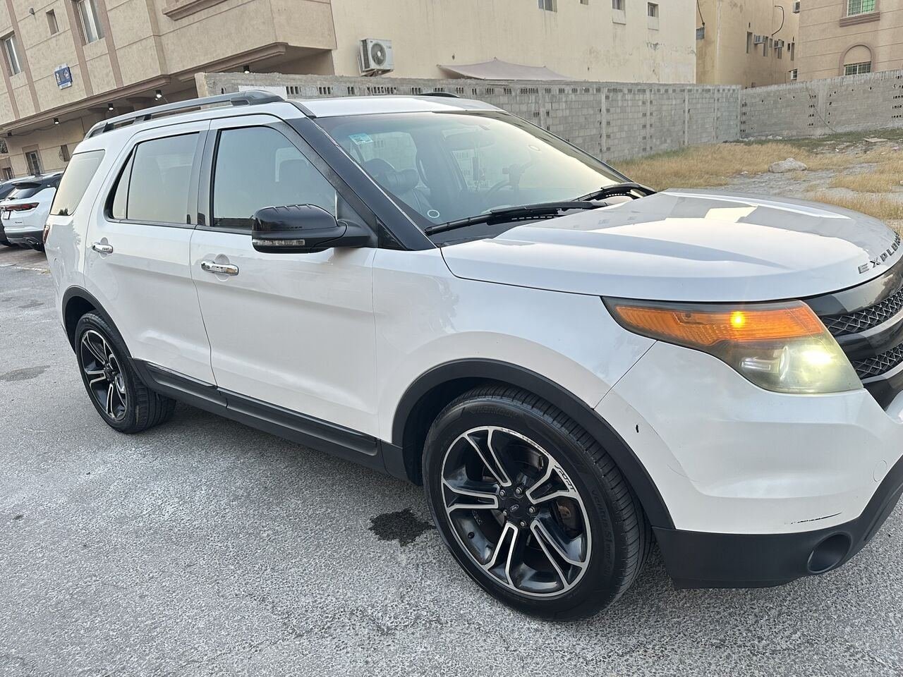 SAR 41000, Ford Explorer Sport, 2014, Automatic, 263000 KM,