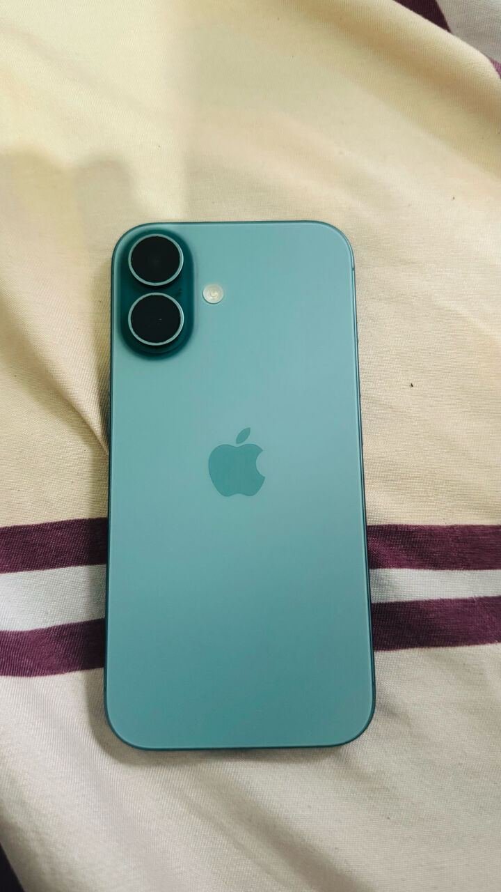 SAR 2400, I Phone 16 128GB