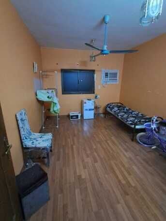 SAR 1000/month, Furnished, 1 BIG ROOM IN A FAMILY FLAT FOR EXECUTIVE BACHLOR IN HARA