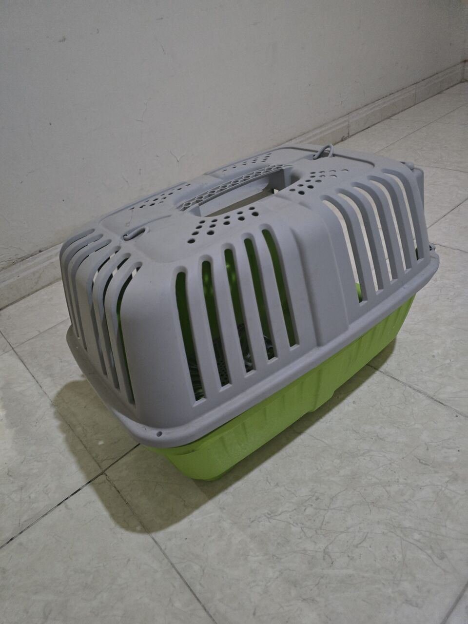 SAR 25, Pet Carrier